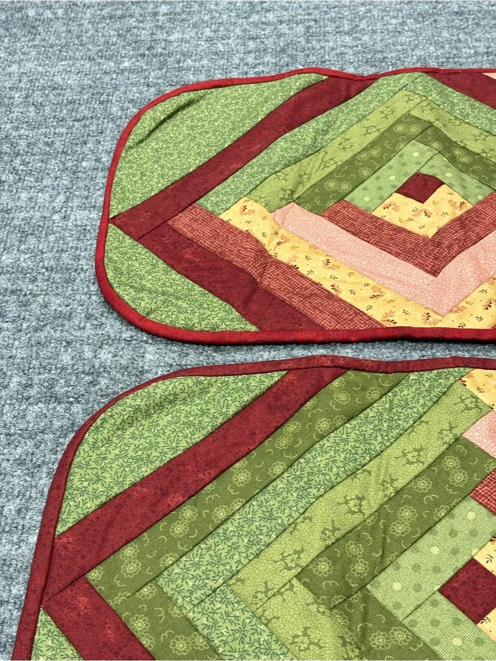 Hand Crafted Log Cabin Design Quilted Placemat Pair